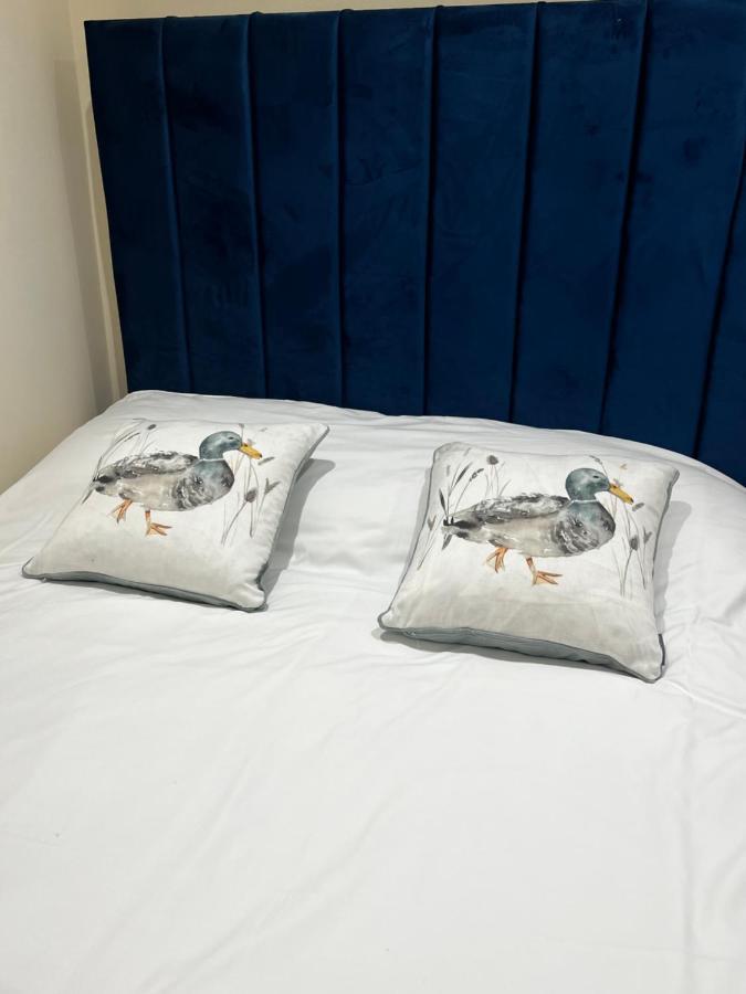 Flat In London Apartment Екстериор снимка