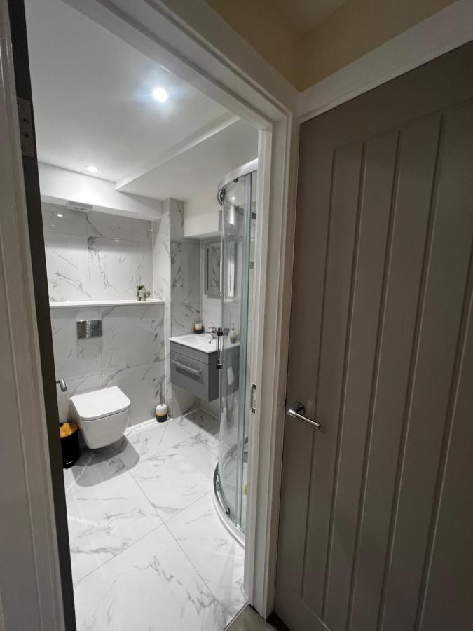 Flat In London Apartment Екстериор снимка