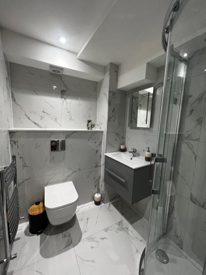 Flat In London Apartment Екстериор снимка