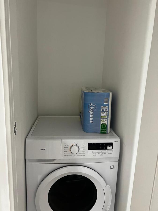 Flat In London Apartment Екстериор снимка